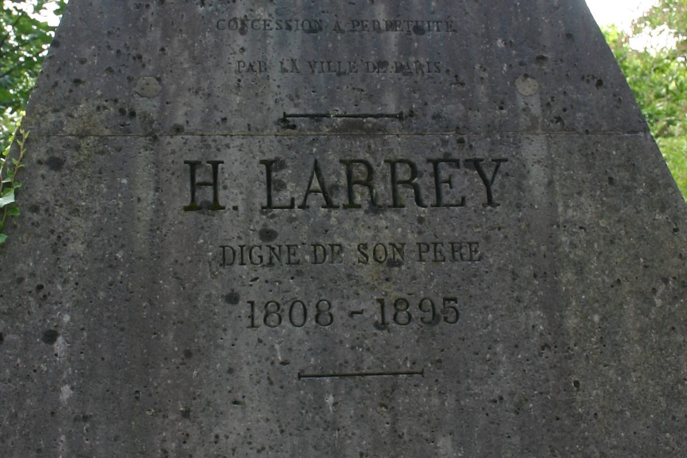 Dominique Jean and Hippolyte Larrey's tomb, Pere Lachaise Cemetery, Paris (5).JPG